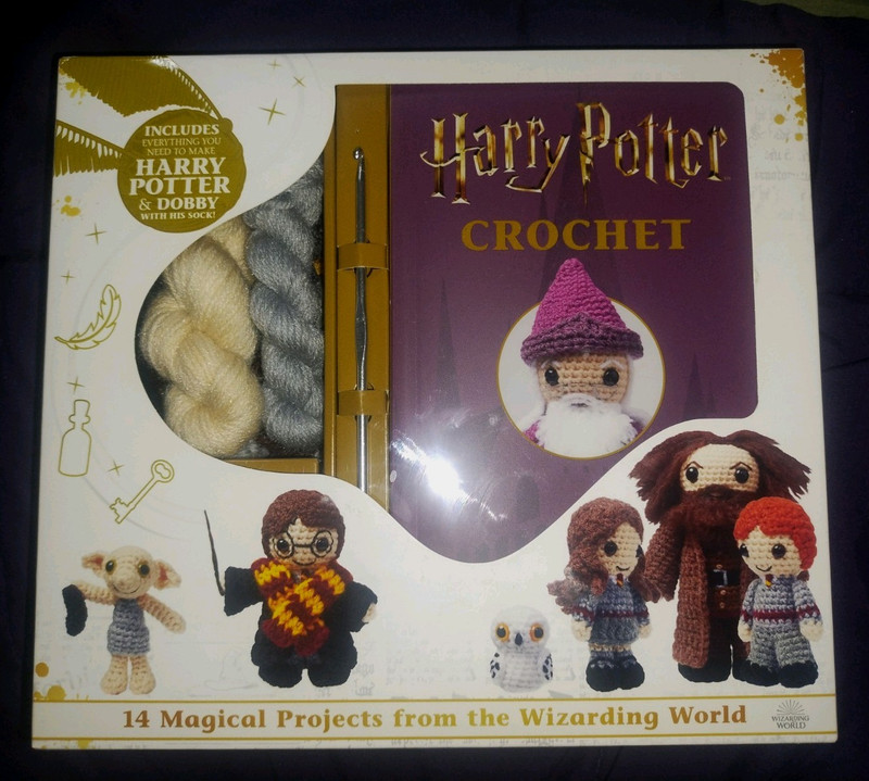 Thunder Bay Press Harry Potter Crochet Kit - 14 Magical Wizarding Projects