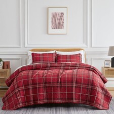 Oversized King Quilt Bedding Set with 2 Shams, Plaid Red Quilt King Size