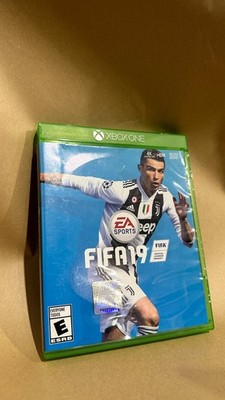 FIFA 19 - Microsoft Xbox One - Cristiano Ronaldo Cover - EA Sports Soccer Game