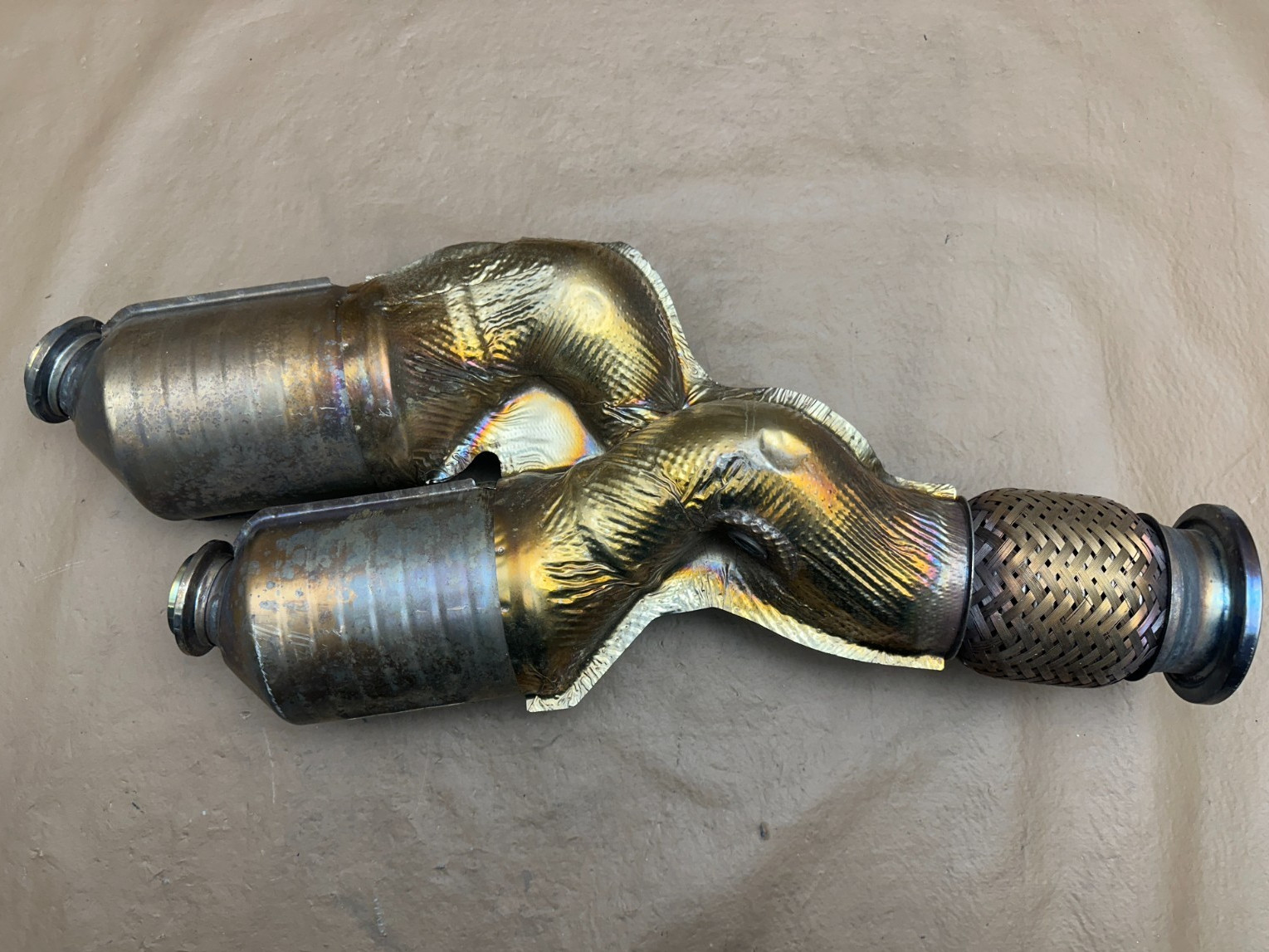 2018-2020 LAMBORGHINI AVENTADOR 6.5L V12 EXHAUST PIPE CATALYTIC CONVERTER OEM