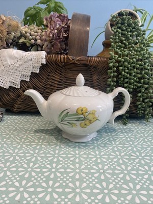 Vintage Ellgreave gelbe Blume traditionelle Teekanne