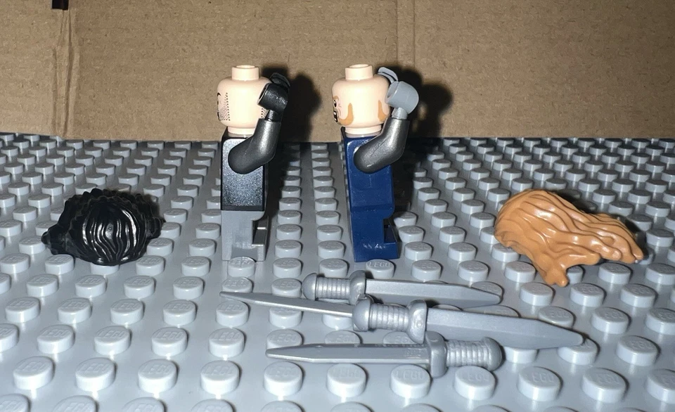 LEGO Auténticas Minifiguras de El Hobbit Enano con Accesorios — Excelente Estado Foto 3 de 4