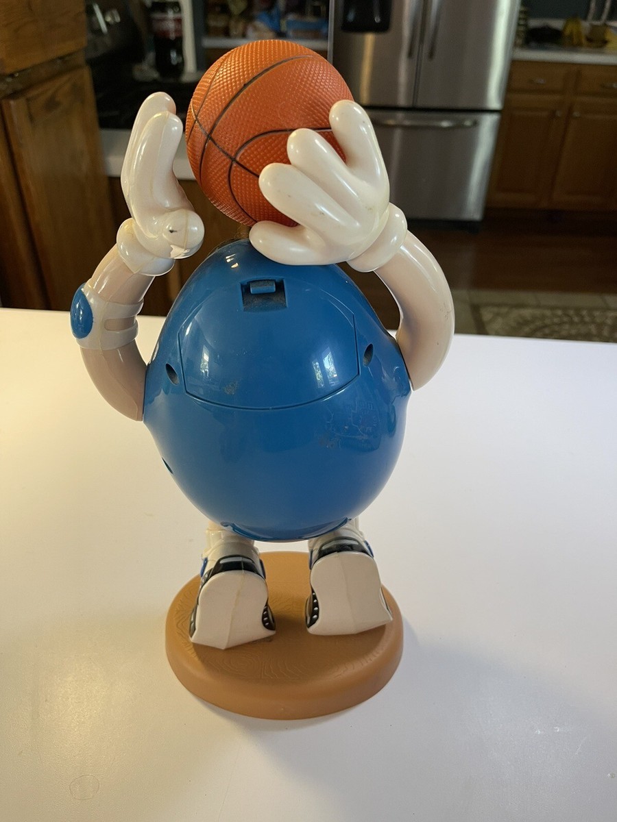 Vintage Mars M&Ms Candy Dispenser Figurine Blue M&M Basketball