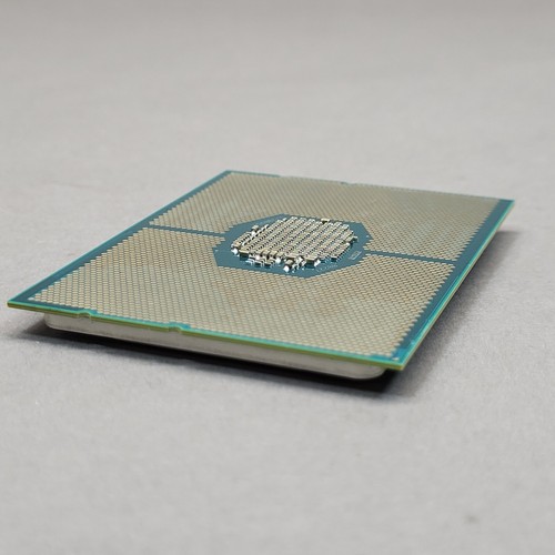 Intel Xeon Gold 6137 SR3M3 3.90 GHz (4.10 GHz Turbo) 8‑Core Server CPU FCLGA3647 - Photo 7/12