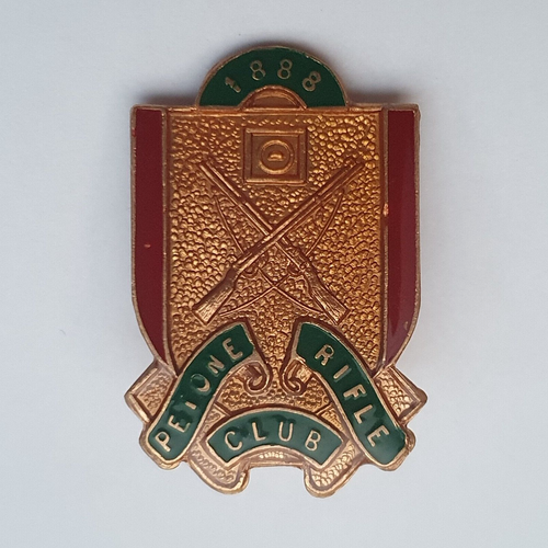 Petone Rifle Club New Zealand Metal & Enamel Shooting Badge. - Picture 3 of 4
