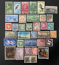 Lot de 35 timbres anciens de Nouvelle-Zélande  années diverses - Stamps  L52