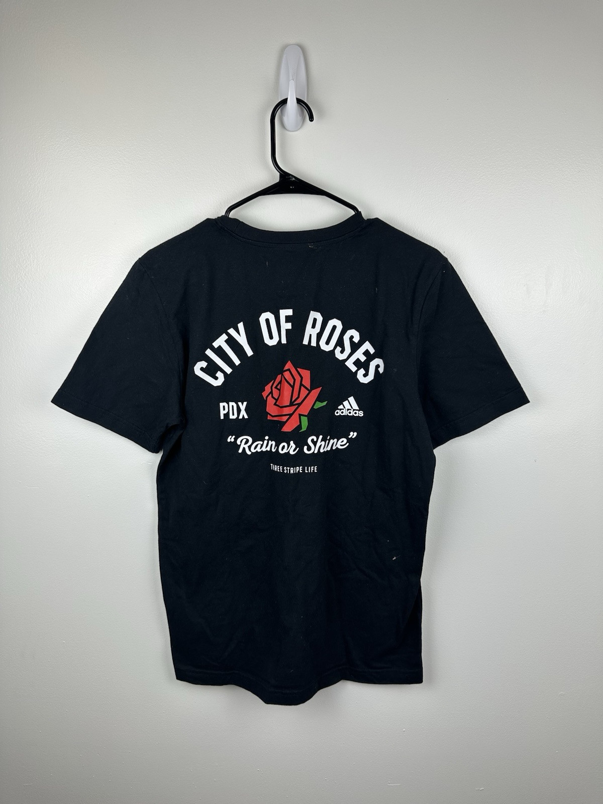 【HANA】ロゴTシャツ タオル リップケース CD ROSE HANA】ロゴTシャツ タオル リップケース CD ROSE HANA】ロゴTシャツ