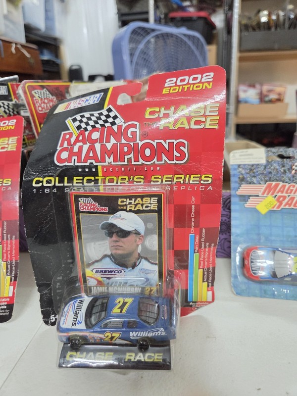 Racing Champions 1:64 NASCAR 2002 Jamie McMurray #27 Ford Chase the Race