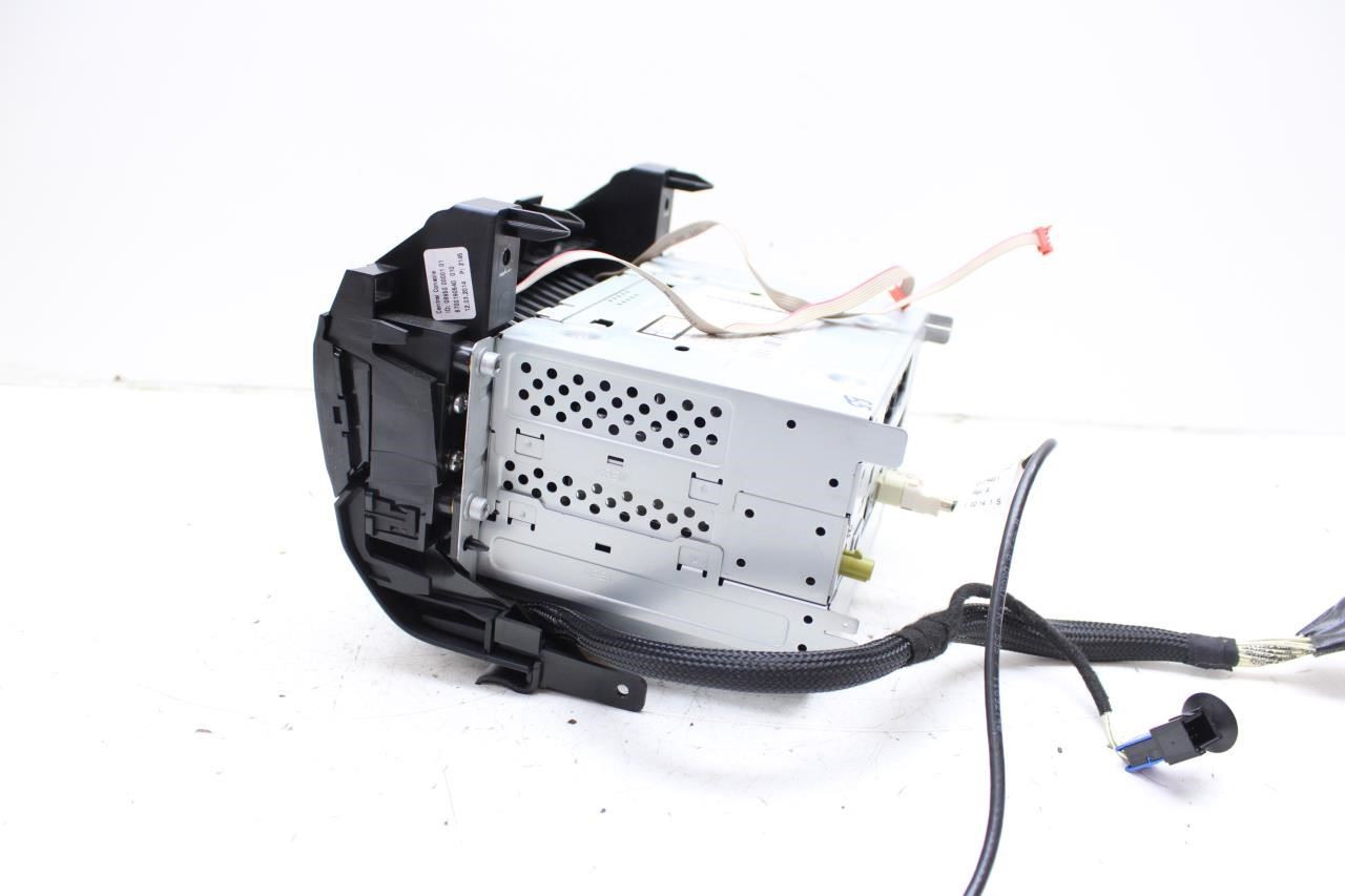 2014-17 Maserati Ghibli Audio Equipment Radio Climate Control Panel w/ Receiver