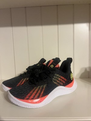 Size 7 - Under Armour Curry 10 Flow Iron Sharpens 2022