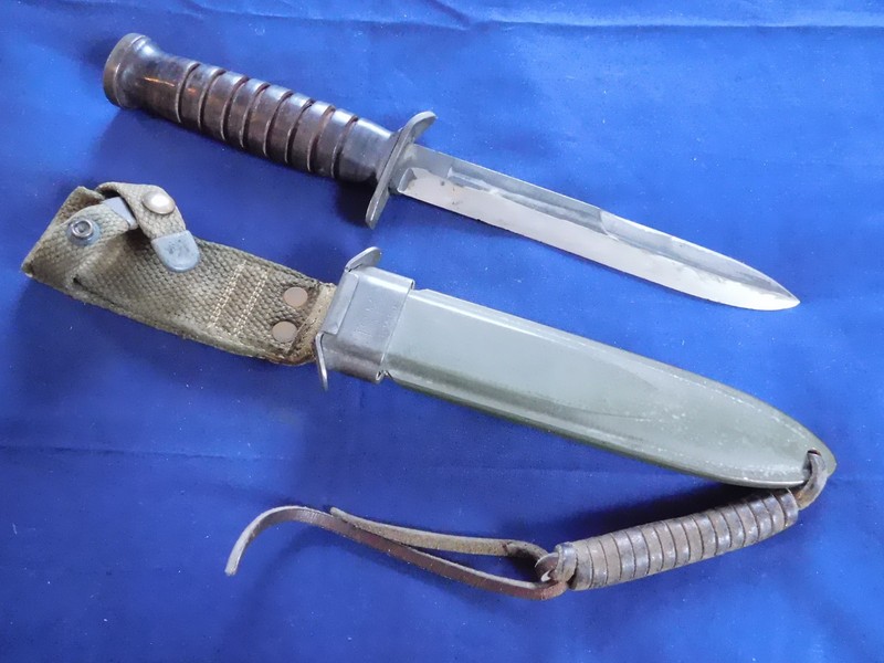 A+ WWII US M3 Trench Fighting Knife CASE Guard Mark in M8 Scbd Dagger