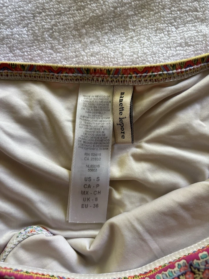 Conjunto de bikini Nanette Lepore Gypsy Queen Stargazer Top & Charmer Bottom talla S Foto 4 de 4