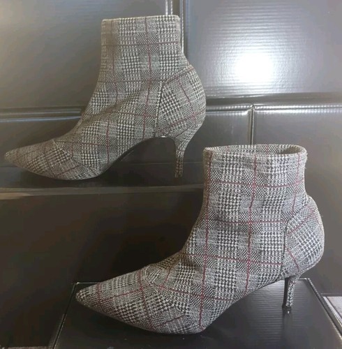 Charles By Charles David Glen Check Plaid Fabric Ankle Boot Heels Size 8.5 - Picture 17 of 21