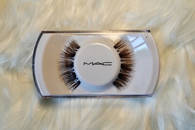 MAC False Lashes, Style 48 SHOW OFF LASH Brand New in Box