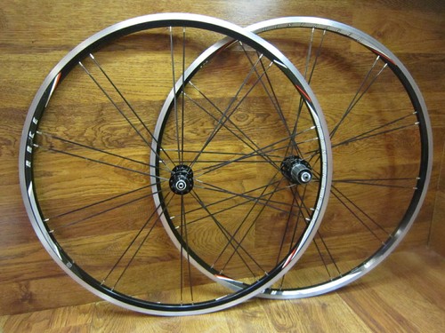 BONTRAGER RACE BLADED PAIRED 700C 8 9 