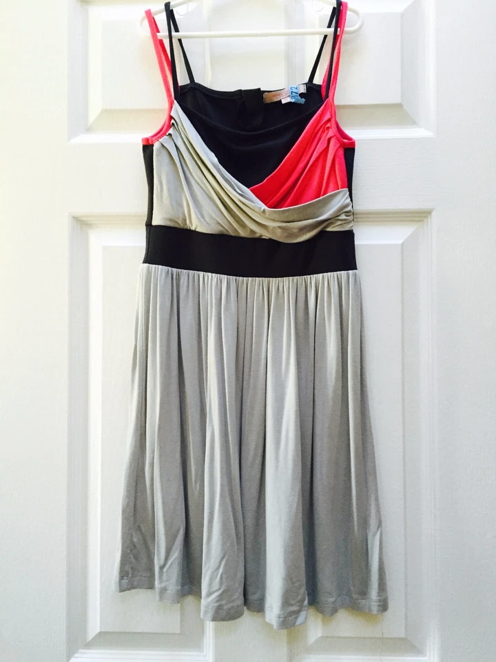 CASUAL COUTURE by Green Envelope Flare DRESS~Double Spaghetti Strap/Pleated Bust - Image 2 of 4