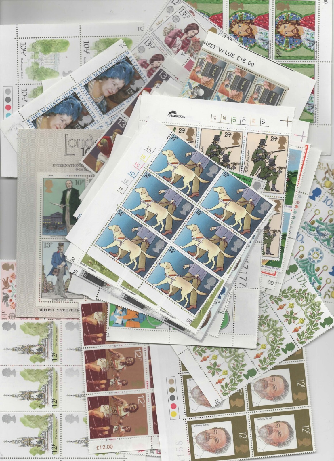 QE11 STAMPS FOR CHEAP POSTAGE LOW VALUES 50p AND UNDER MINT FULL GUM