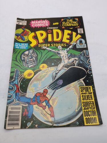 Spidey Super Stories #45 (1980) Doctor Doom & Silver Surfer Marvel Comics - Picture 1 of 12