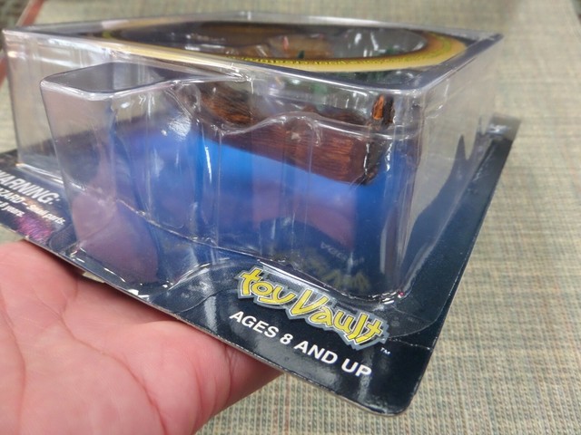 NEW Toy Vault Gollum Smeagol Fisherman Previews Exclusive Middle Earth Toys LOTR | eBay