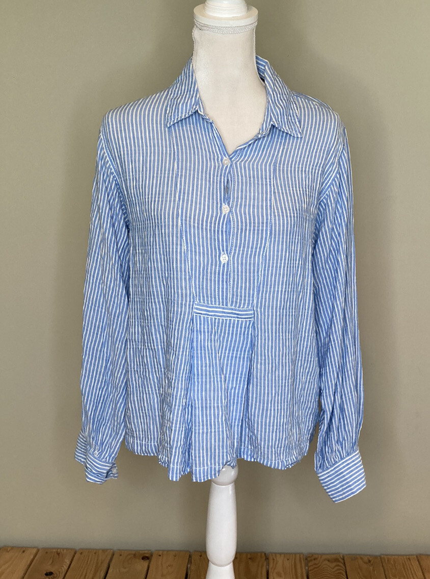 max studio women’s Lightweight half button stripe… - image 1