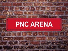 Cartello stradale PNC Arena