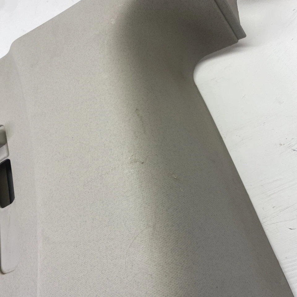 Chrysler Aspen Durango C 2007 2009 moldura de pilar lado derecho Mopar 5HN10TRMAE Foto 2 de 4