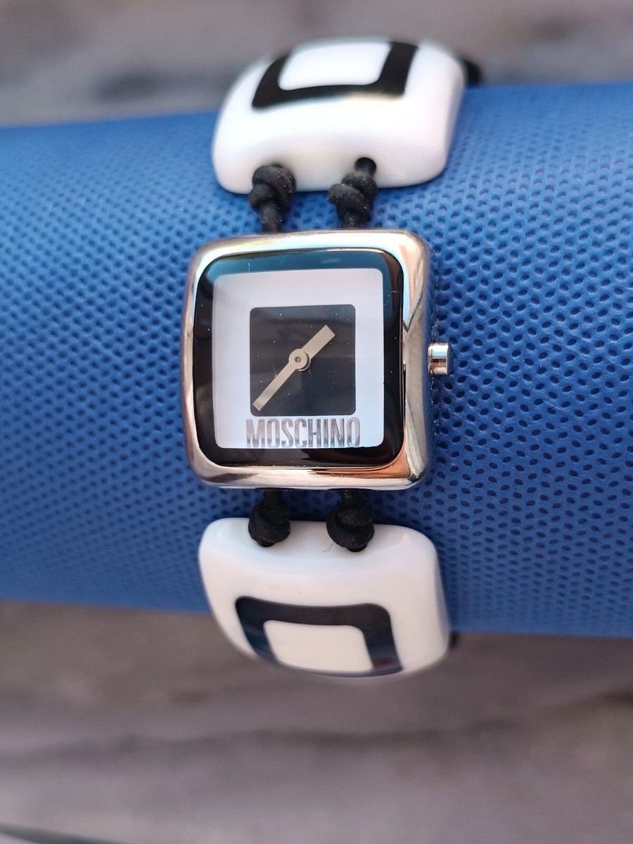 Moschino 