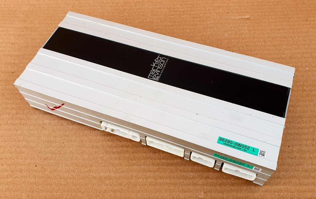 Lexus LX470 2002-2005 Mark Levinson Amplifier 86280-0w052