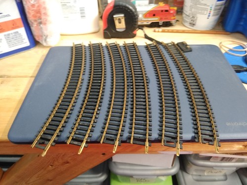 6 Pieces Atlas Brass Track 18" Radius Curve 1 with Power Terminal HO Scale