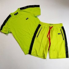 Reason Brand mens 100 AUTHENTIC 2p set t-shirt  shorts size Medium slime green