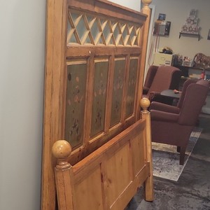 Drexel Heritage Pinehurst Wood Headboard & Footboard Antique Floral Carvings