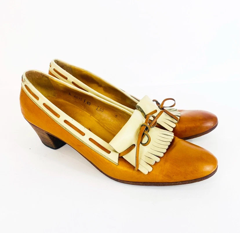Bottega Veneta Women Bottega Veneta Vontage Tan Leather Sandals Womens Sz 7.5 main image 0