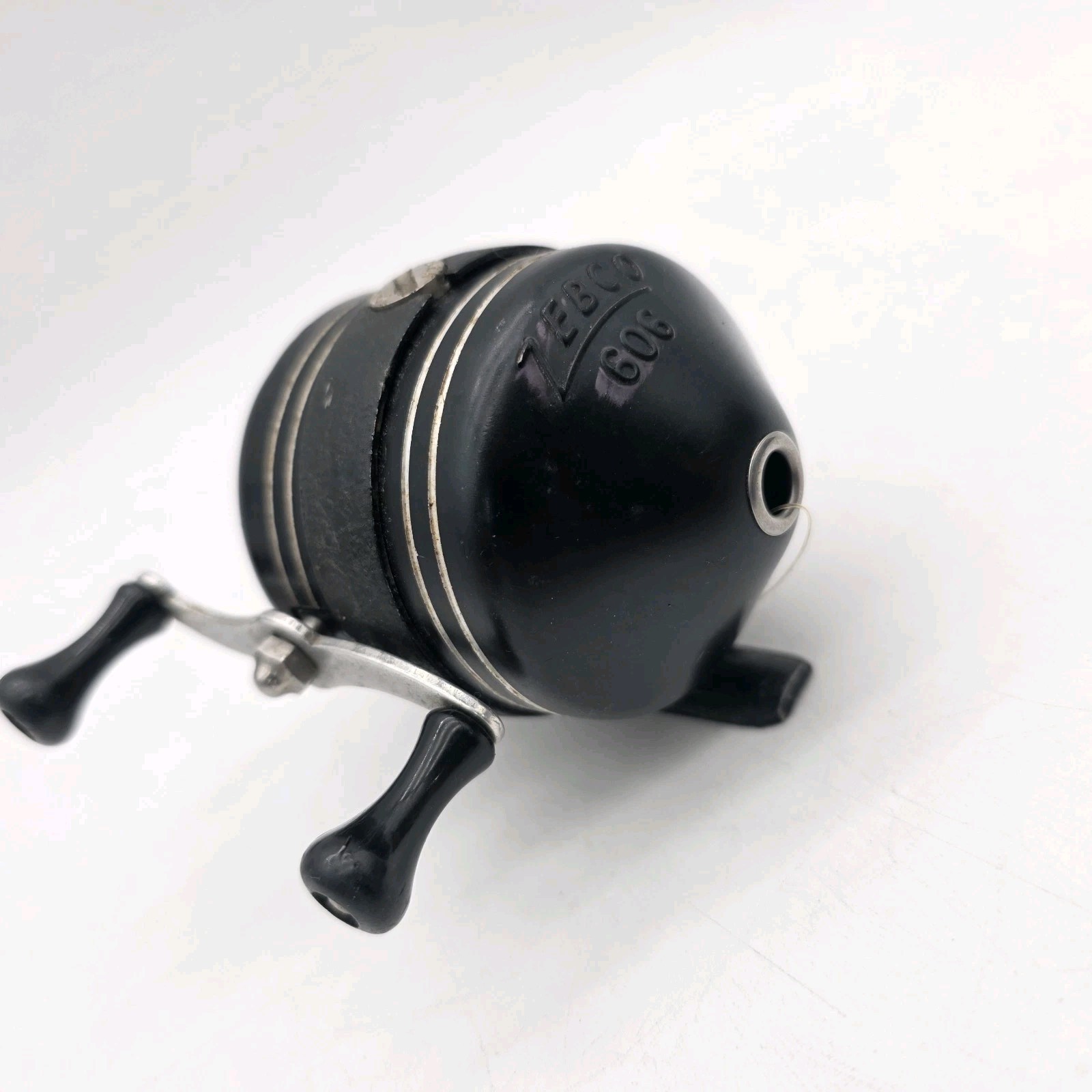 Vintage Zebco Model 606 Fishing Reel Black Crackle 