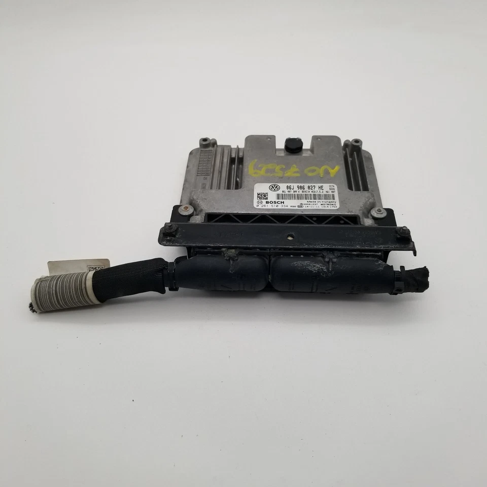 Módulo de control electrónico Volkswagen Tiguan 2014 2015 ECU 2,0 L Foto 3 de 4