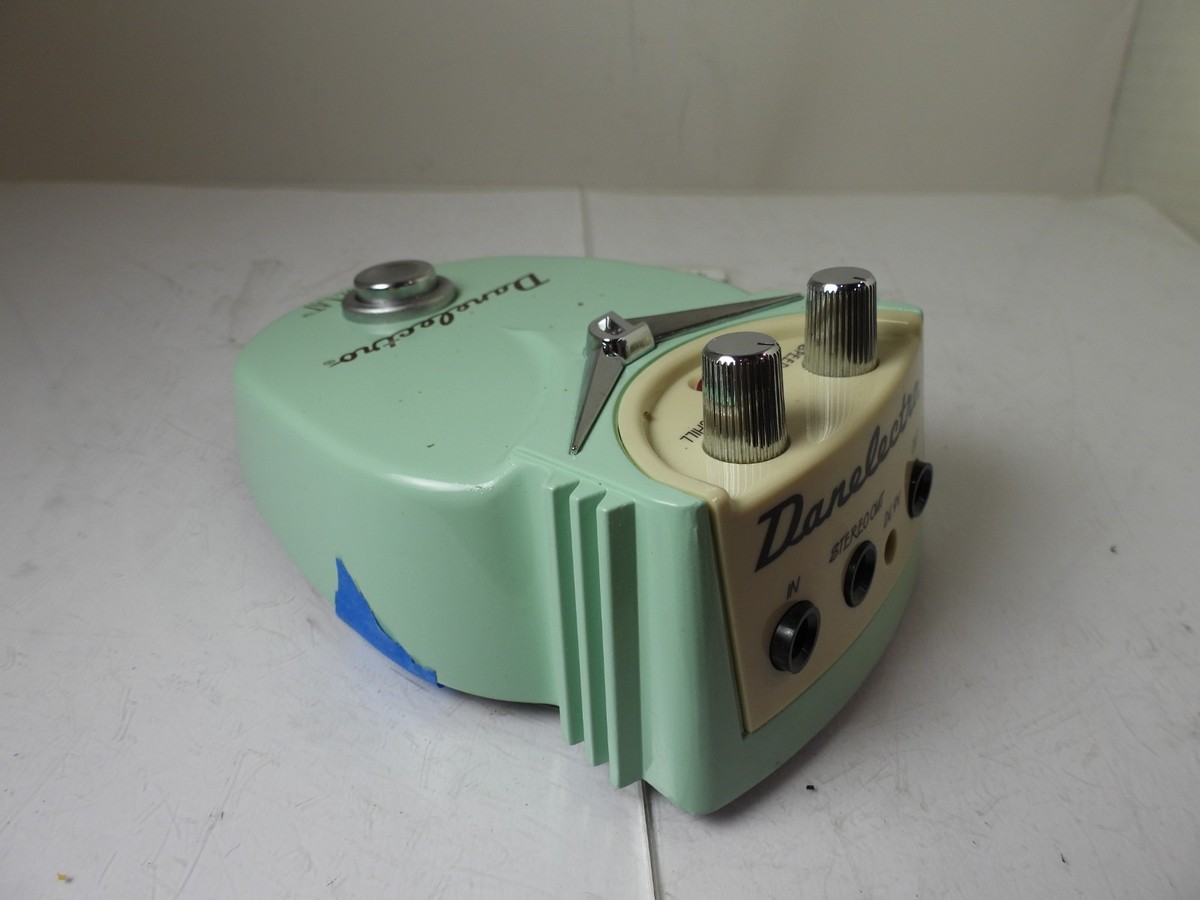 Danelectro Cool Cat Chorus Guitar Effects Pedal Free USA Shipping