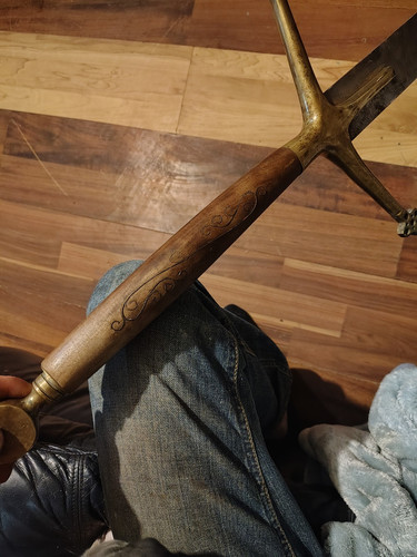 Medieval two-Handed Double-Edge Sword w/ Wood Handle -with brass Crossguard