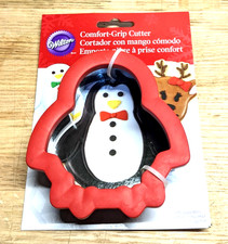 New Wilton Comfort Grip Cookie Cutters Penguin Shape Christmas