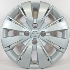 One 2012-2015 Toyota Yaris Hatchback 61164 15 Hubcap Wheel Cover 4260252520