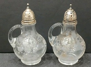 Vtg Cambridge Glass Chantilly Handled Salt/Pepper Shakers w Sterling Silver Lids