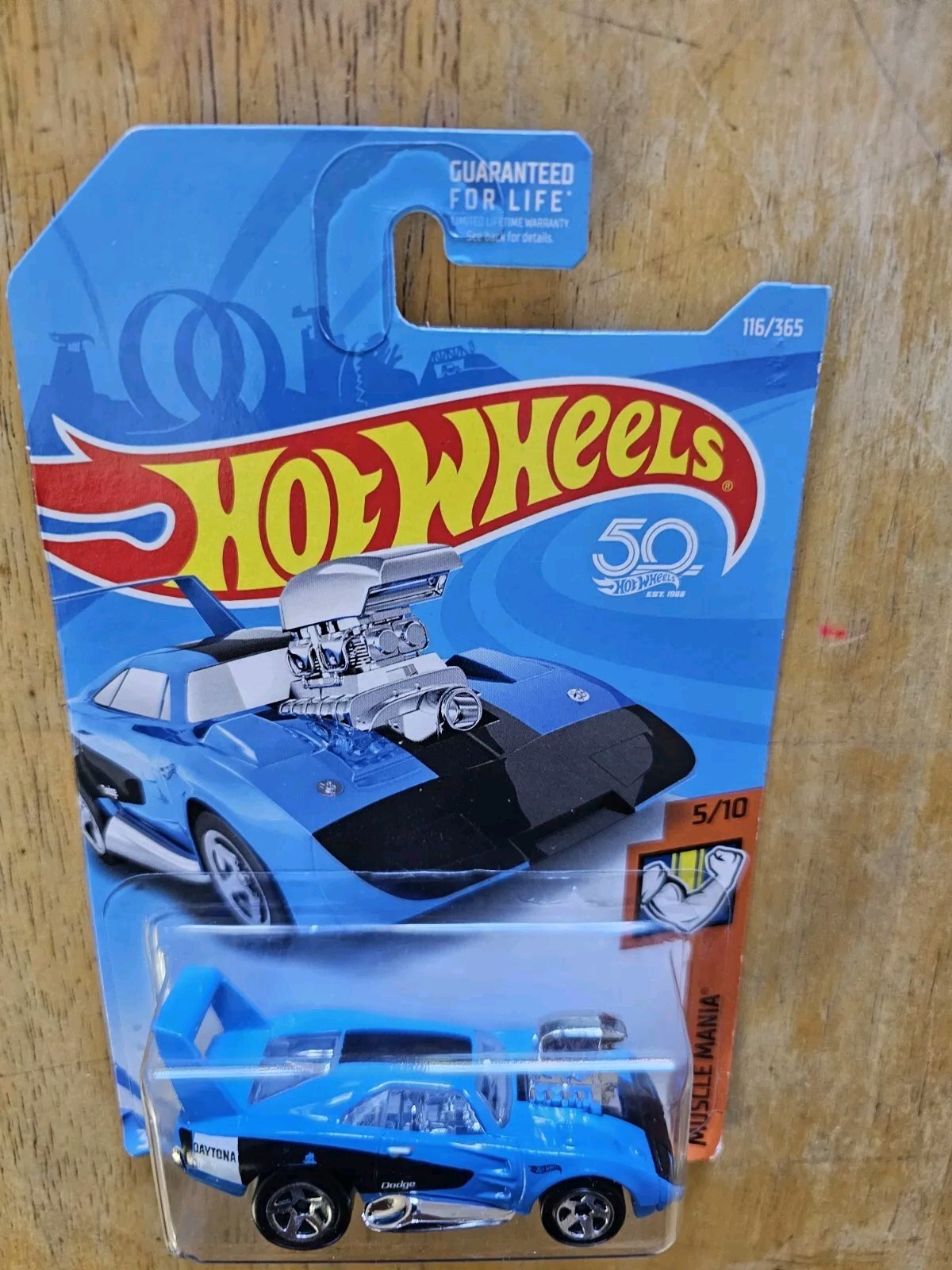 Hot Wheels DODGE CHARGER DAYTONA, Blue; 2018 Muscle Mania Series 116/365
