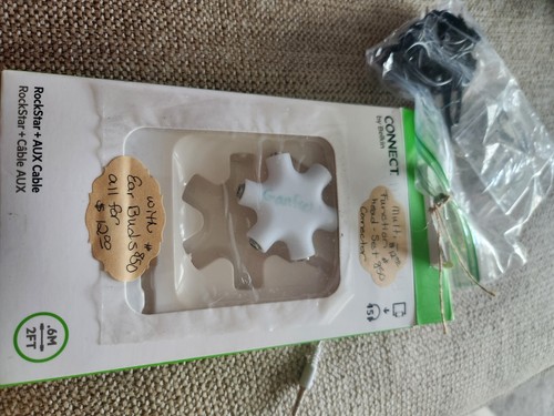 Belkin 5 Port Multi Function Headset Connector And Extra Earbuds - Photo 2 sur 5