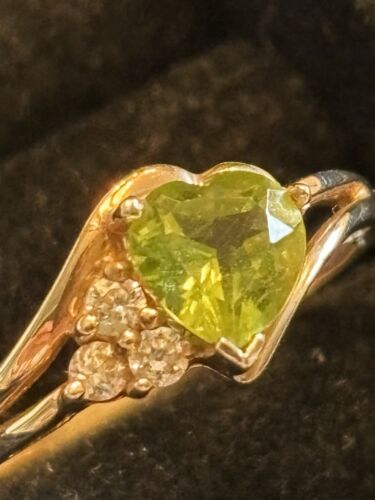 Anello oro 10 kt peridoto cuore pietra 1,5 carati con diamanti misura 7 agosto pietra nascita - Foto 2 di 11