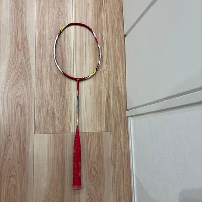 YONEX ARC SABER 11 Badmintonschläger rot schlechter Zustand Artikel
