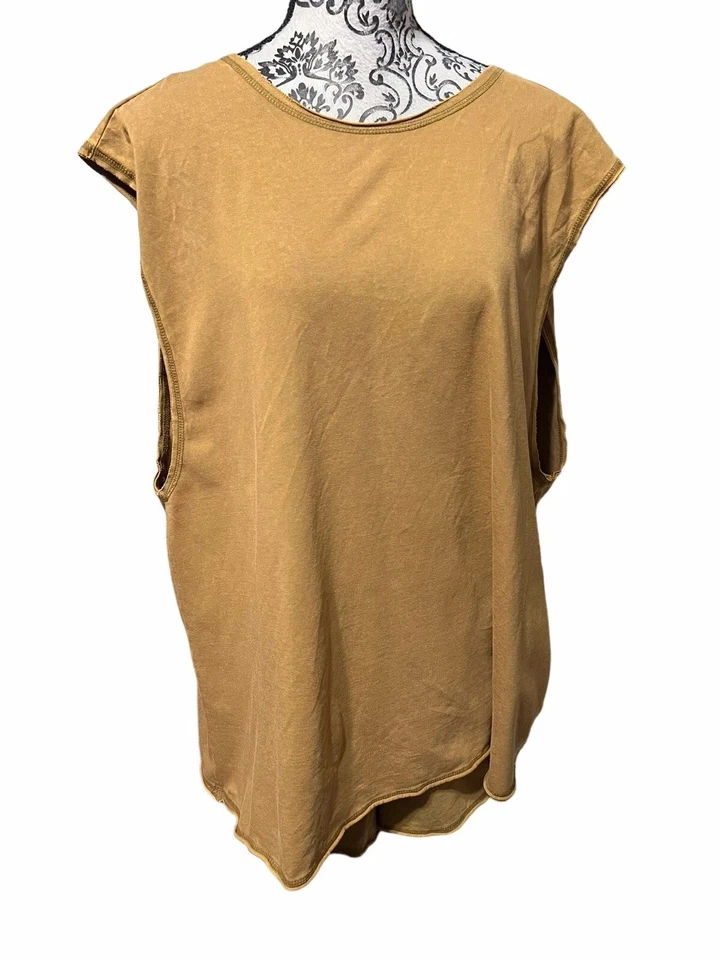 Free People Movement Mujer’s Conjunto Mediano Cruzado Espalda Abierta Con Pantalones Cortos Nuevo con Etiquetas $88 Foto 2 de 3