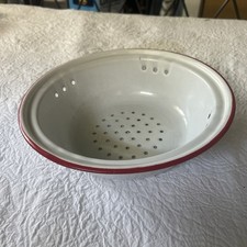 Vintage Red & White Enamel Colander 10 Diamet...