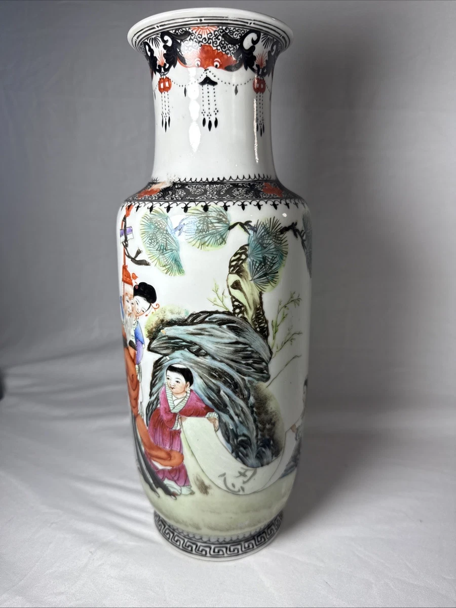 Chinese Republic Porcelain Indiana Antique Chinese Vases for sale