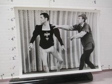 ABC TV show photo 1970s The ODD Couple Tony Randall Jack Klugman theater play