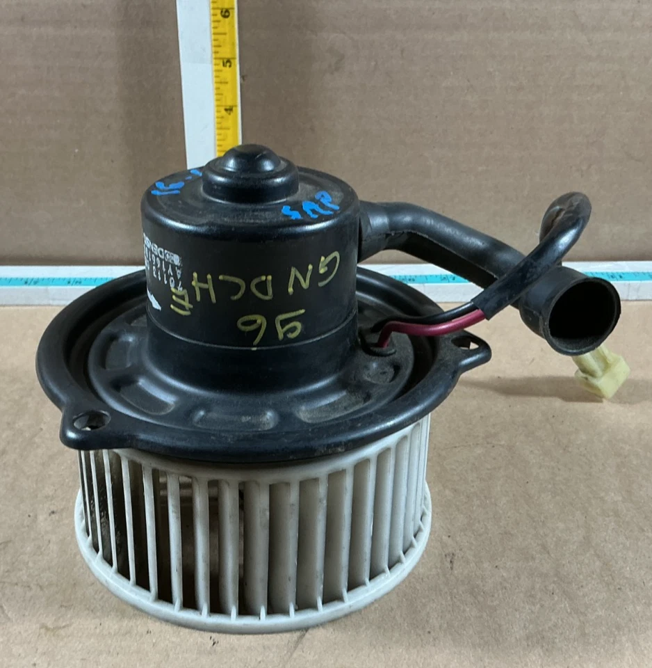 1993-1998 Jeep Grand Cherokee AC Heater Blower Motor AY166100-0131 OEM - Image 2 of 4