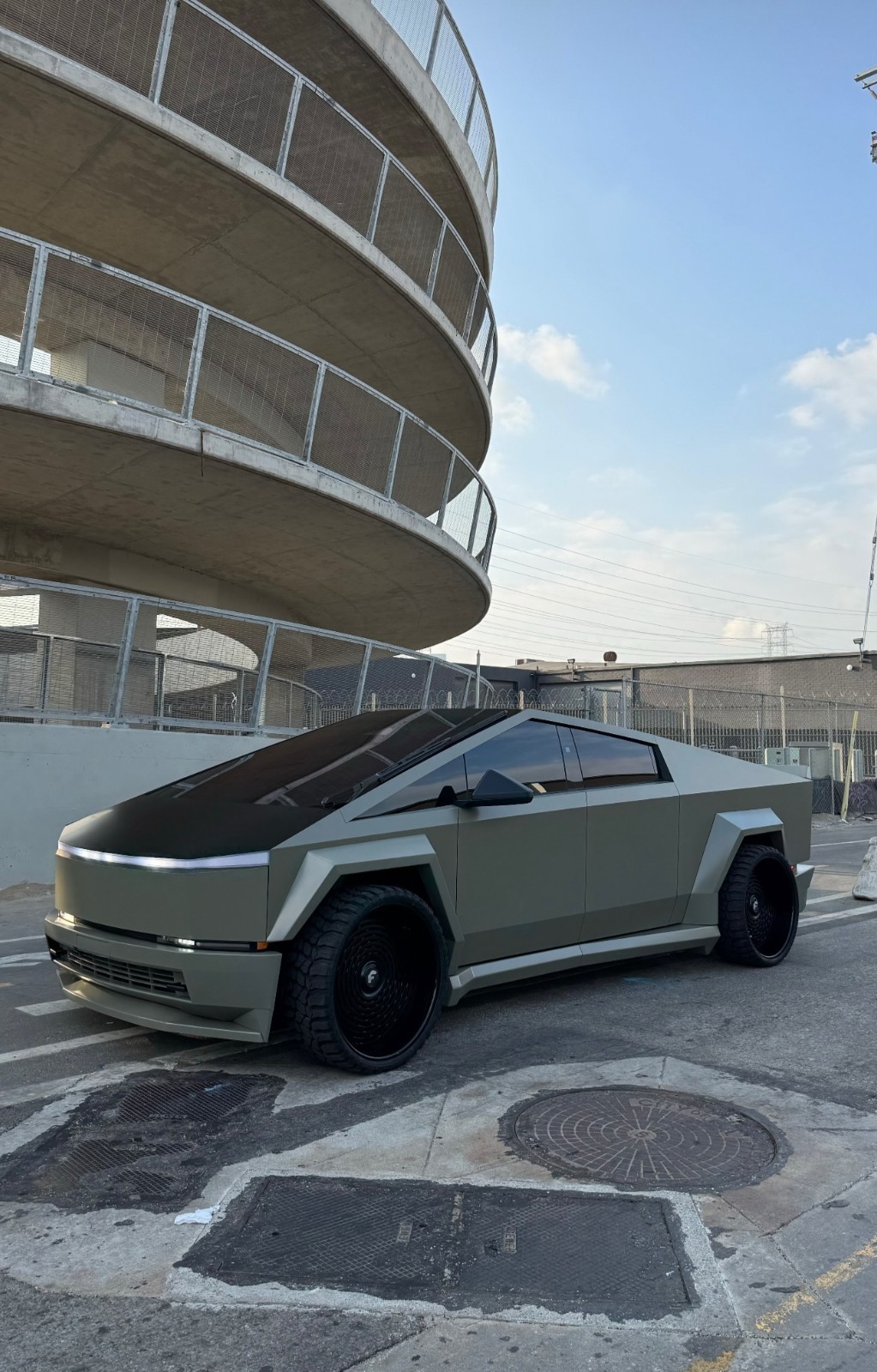 2024 Tesla cyberbeast