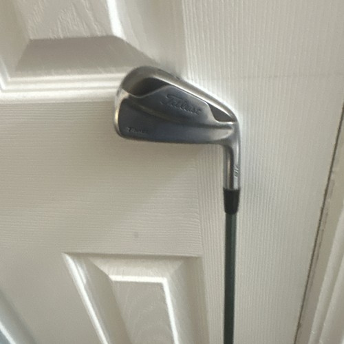 Titleist T300 7-Iron Golf Club Silver Golf Pride Grip Single Iron